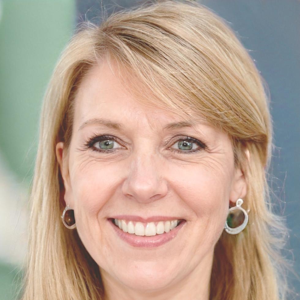 Portrait of Petra Whitlock, Lead Instructor at relanexora